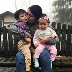 Meet your Posher, Hellen